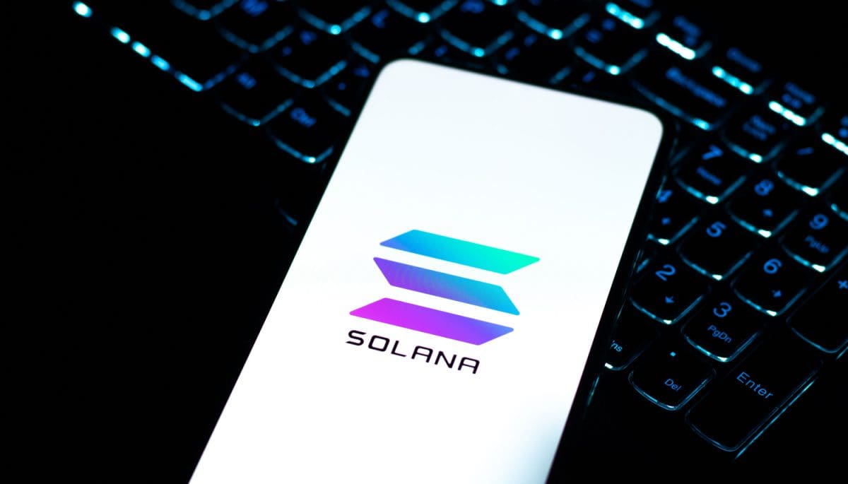 Solana’s crypto telefoon komt op stoom, maar heeft grote uitdaging