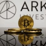 Ark Invest al frente de la batalla por el fondo bursátil BTC