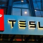 Bitcoin koers vast, Tesla stijgt 10% na bijzonder nieuws