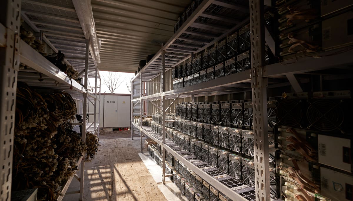Grootschalige illegale Bitcoin mining operatie opgerold