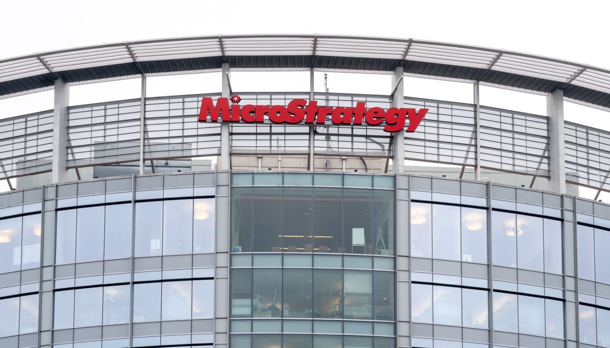 Bitcoin strategie levert MicroStrategy opvallende winsten op in 2024