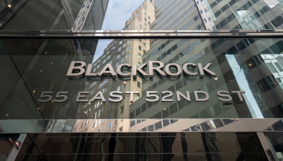 BlackRock investeert in zijn eigen bitcoin ETF