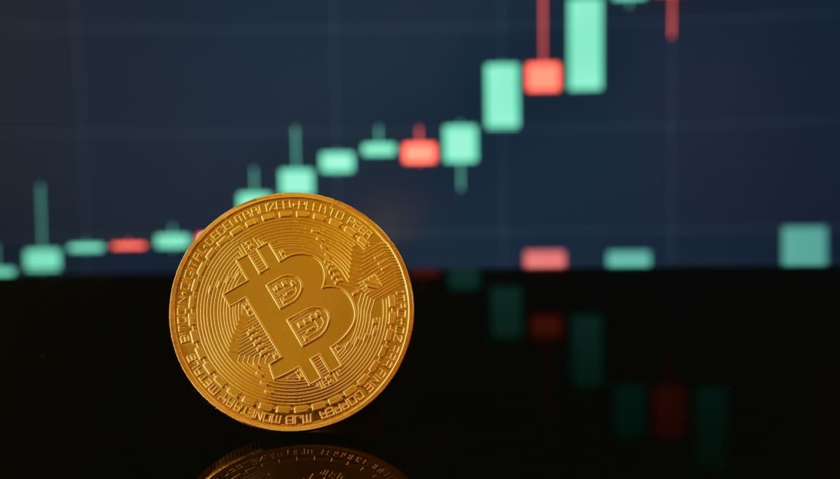 Crypto Radar: bitcoin krabbelt op na forse domper, AI-munten stijgen