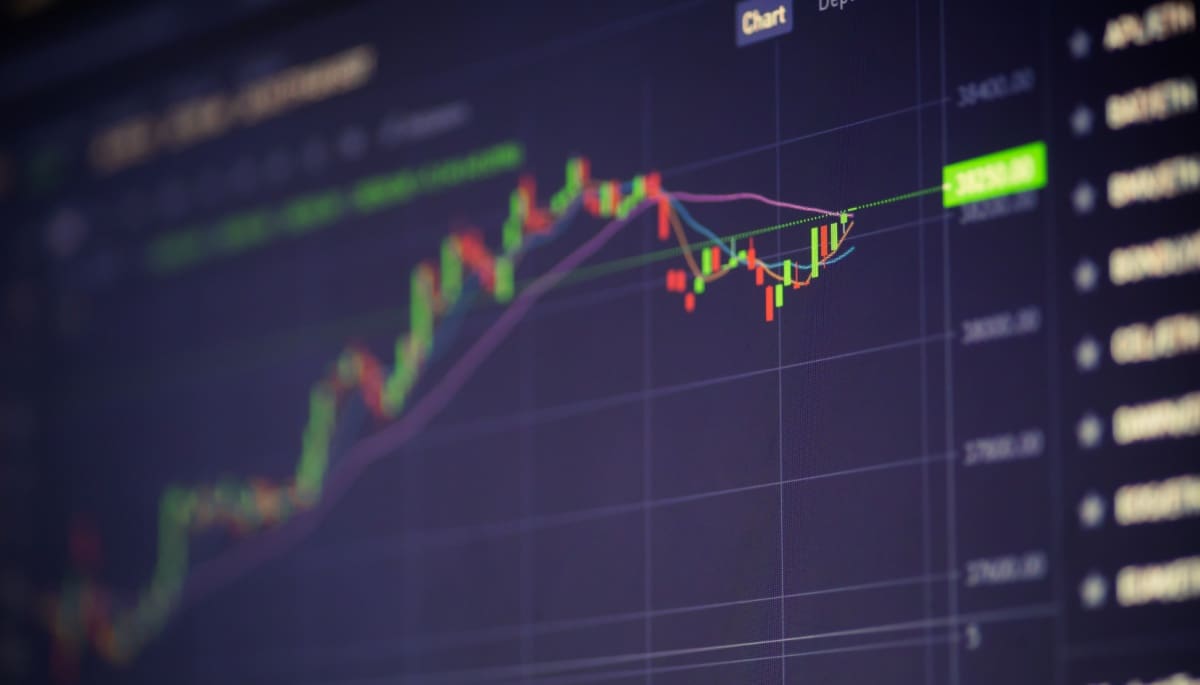 Bitcoin koers klimt 3% tot $59.500, veel altcoins stijgen harder