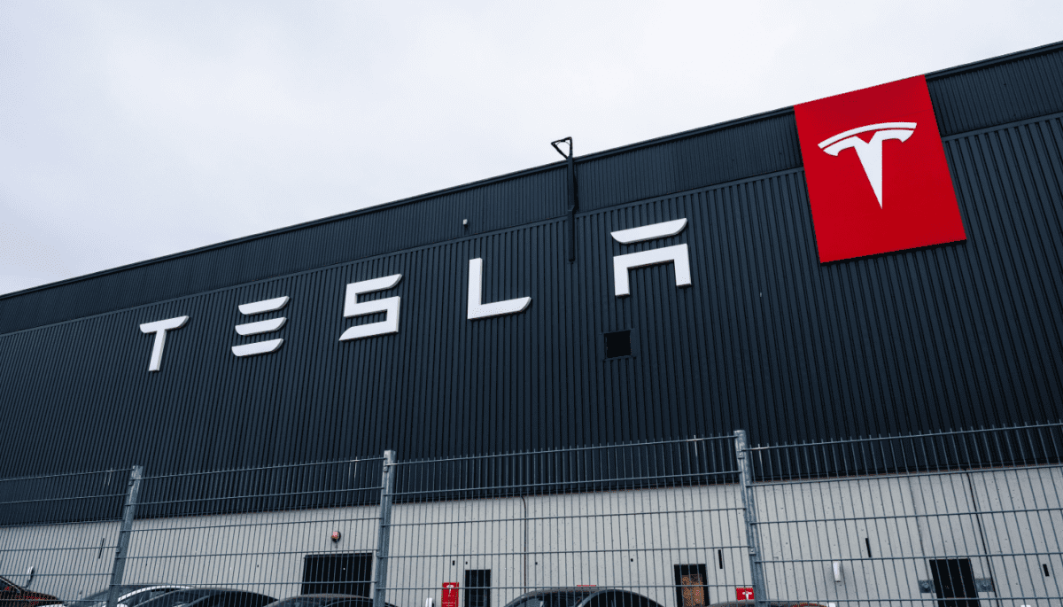 Cryptomarkt opgelucht: Tesla bevestigt geen Bitcoin verkoop