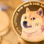 Dogecoin stijgt bijna 50% in een dag: bulls mikken op $1