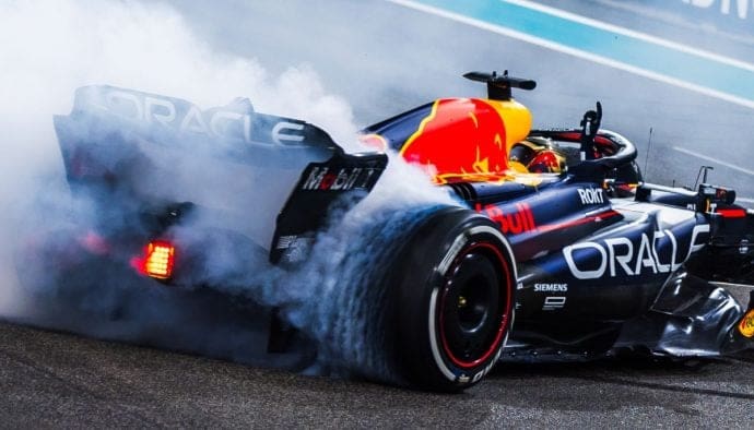 F1-coureurs crashen voor €26 miljoen in 2024: dit zijn de duurste rijders