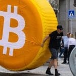 Bitcoin koers rood, maar 'januari-effect kan de koers doen exploderen'