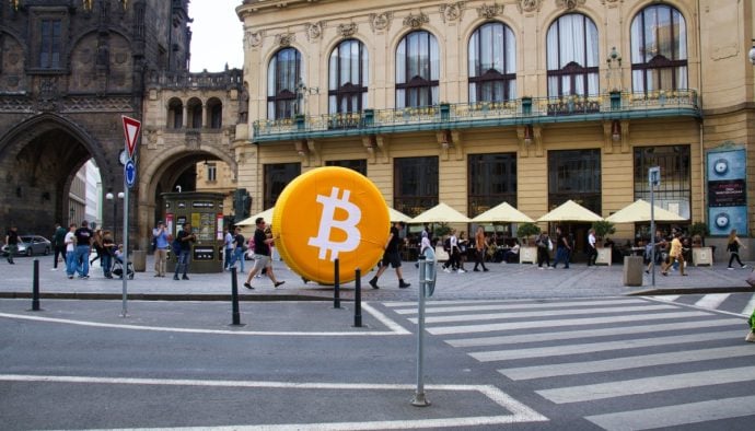 Hoeveel bitcoins komen er per dag bij?