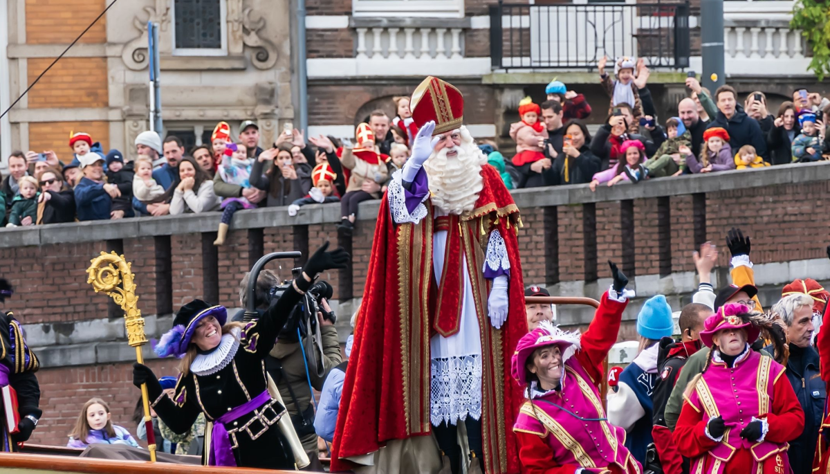 3 redenen waarom Bitcoin eindelijk door $100.000 brak met Sinterklaas