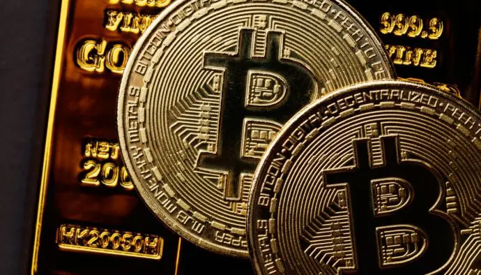 Zoveel zal bitcoin waard zijn wanneer het de goudkoers inhaalt