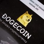 Koers van dogecoin zakt opeens 11%, waardoor komt dat?