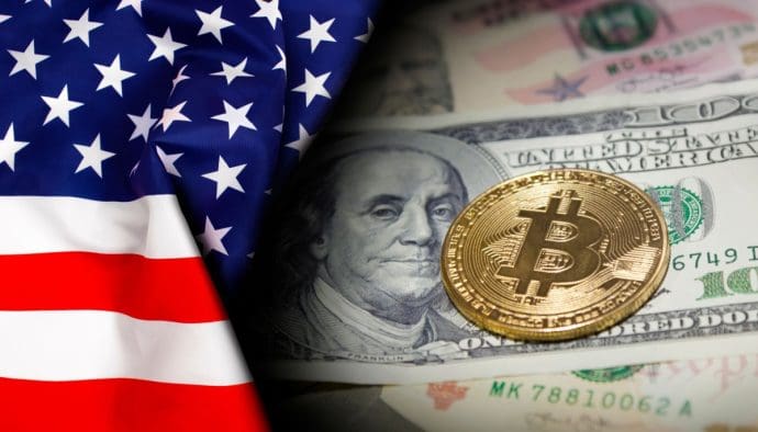 bitcoin op een dollarbiljet met de Amerikaanse vlag